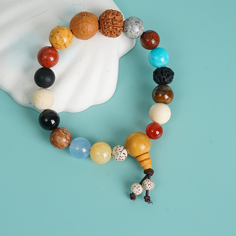 سوار بوليبودهي من سلسلة كايون 18 بذور